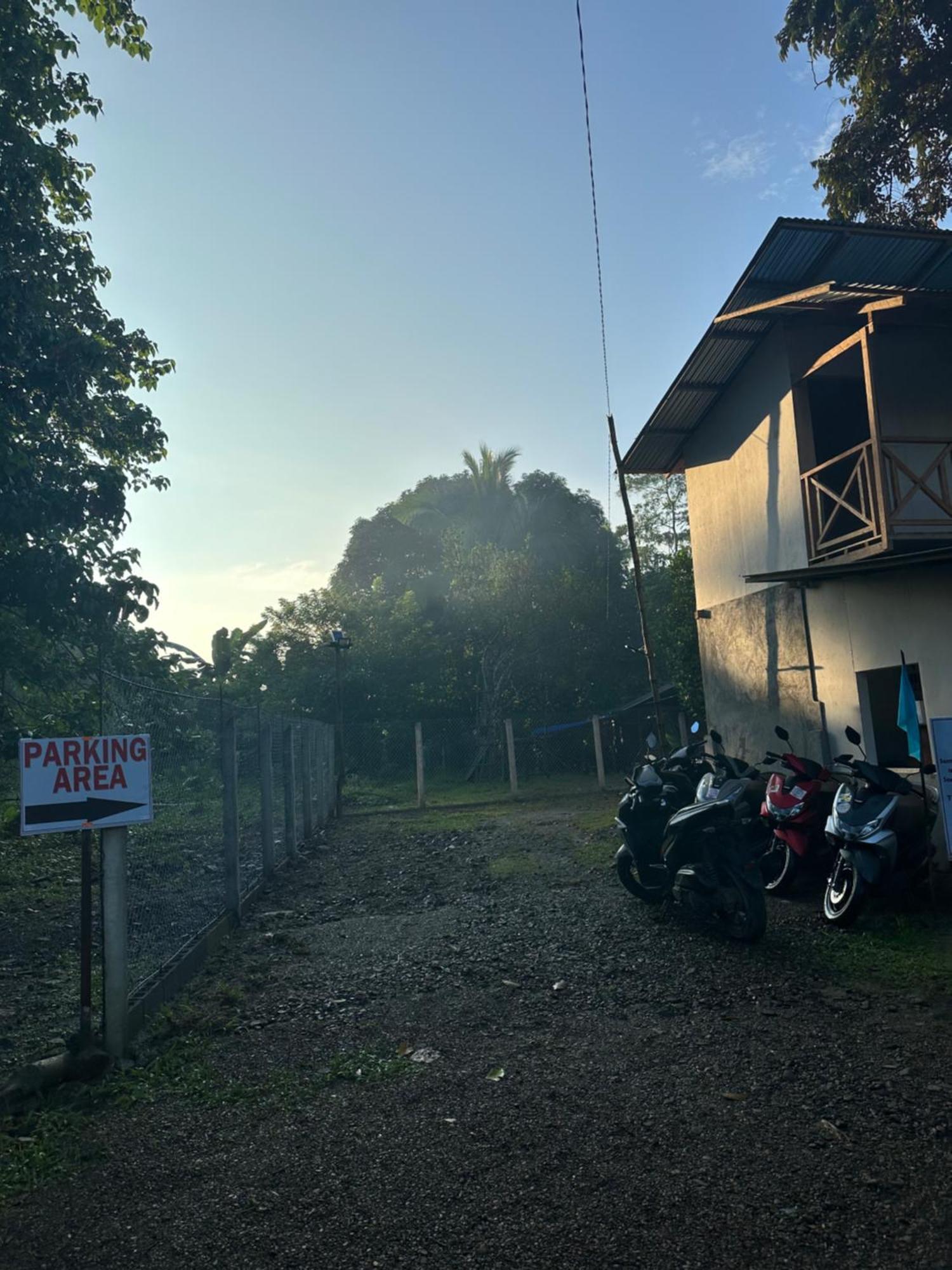 Hiraya Camp Site - Free Use Of Scooter For Nipa Huts Hotel El Nido Exterior photo